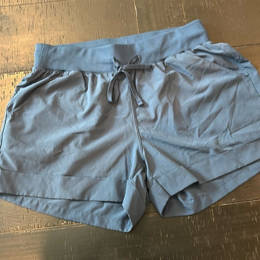 Zella Athletic Steel Blue Small Shorts​​​​​
